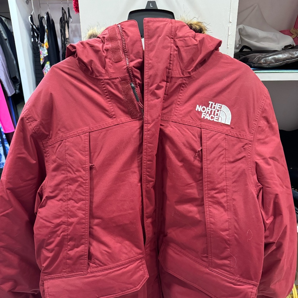 The North Face McMurdo Parka, NWT, Cordovan